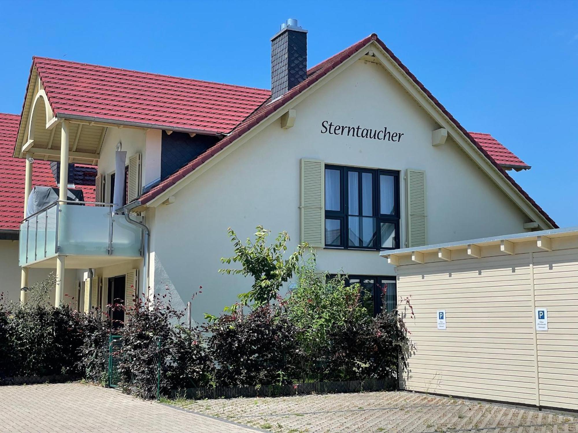 Haus Sterntaucher Ferienwohnung "Sonnenstern" Thiessow Esterno foto