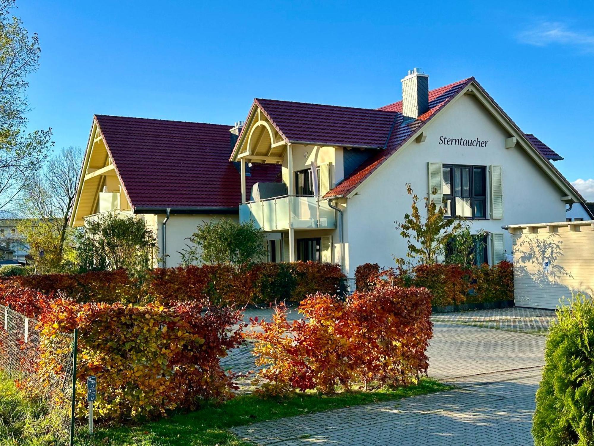 Haus Sterntaucher Ferienwohnung "Sonnenstern" Thiessow Esterno foto